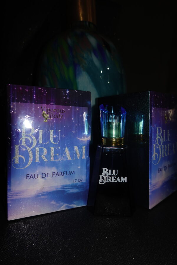 Blu Dream Perfume - Image 3